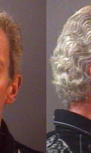 Colts owner Irsay out of jail, faces felony charges